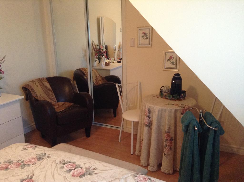 Douces Evasions Bed and Breakfast Saint-Anselme Εξωτερικό φωτογραφία