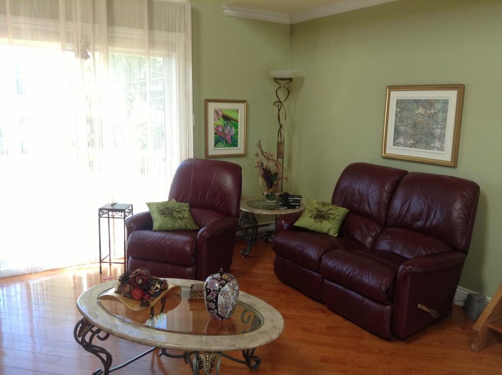 Douces Evasions Bed and Breakfast Saint-Anselme Εξωτερικό φωτογραφία