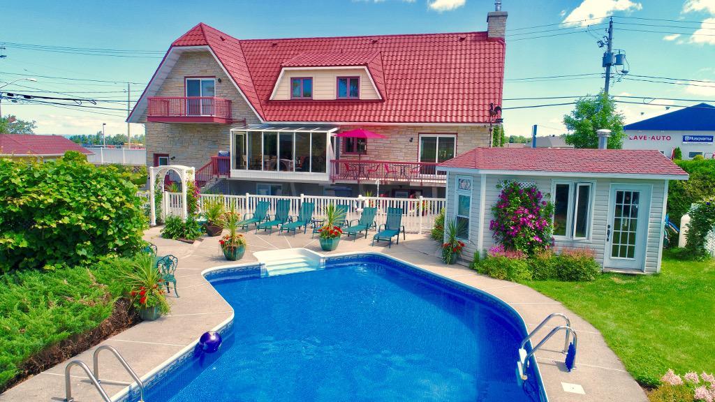 Douces Evasions Bed and Breakfast Saint-Anselme Εξωτερικό φωτογραφία